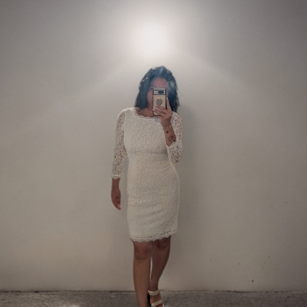 Chic White Lace Long Sleeve Dress